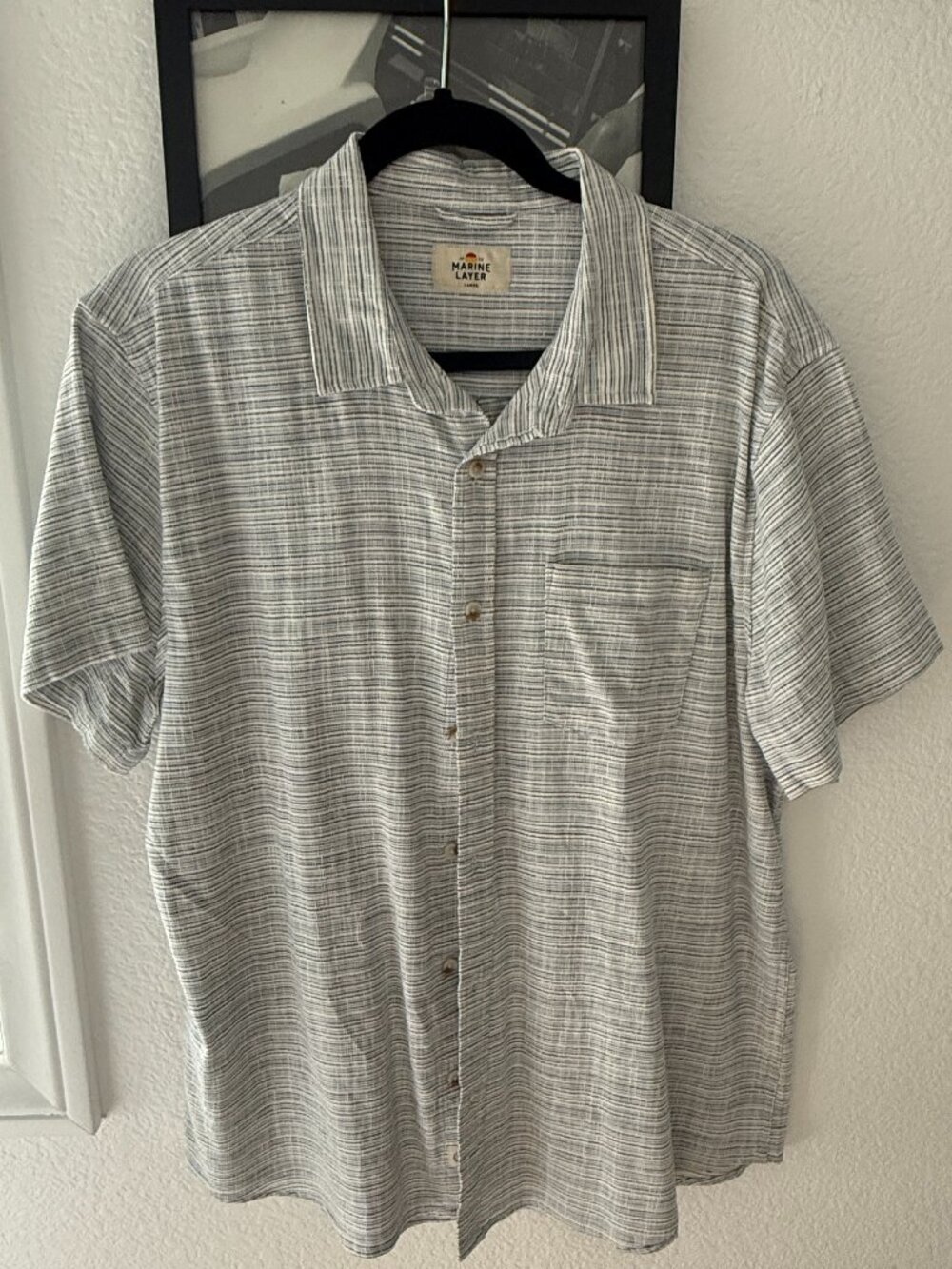 Marine Layer Men's Short Sleeve Button Up Shirt Large Gray Striped